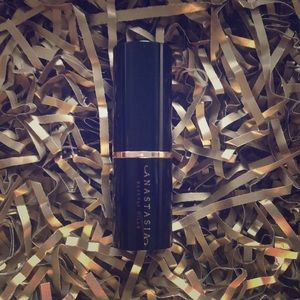 Anastasia Beverly Hills Contour Stick in Banana